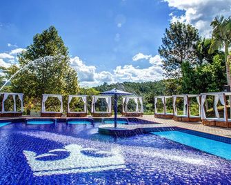 Pratas Thermas Resort & Convention - São Carlos - Piscina