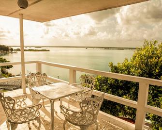 Hotel Laguna Bacalar - Chetumal - Parveke