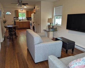 Cottage in Warwick - Warwick - Salon