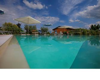 Agriturismo La Palazzina - Castelnuovo del Garda - Pool