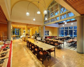 Top Hotel Odelya Basel - באזל - מסעדה