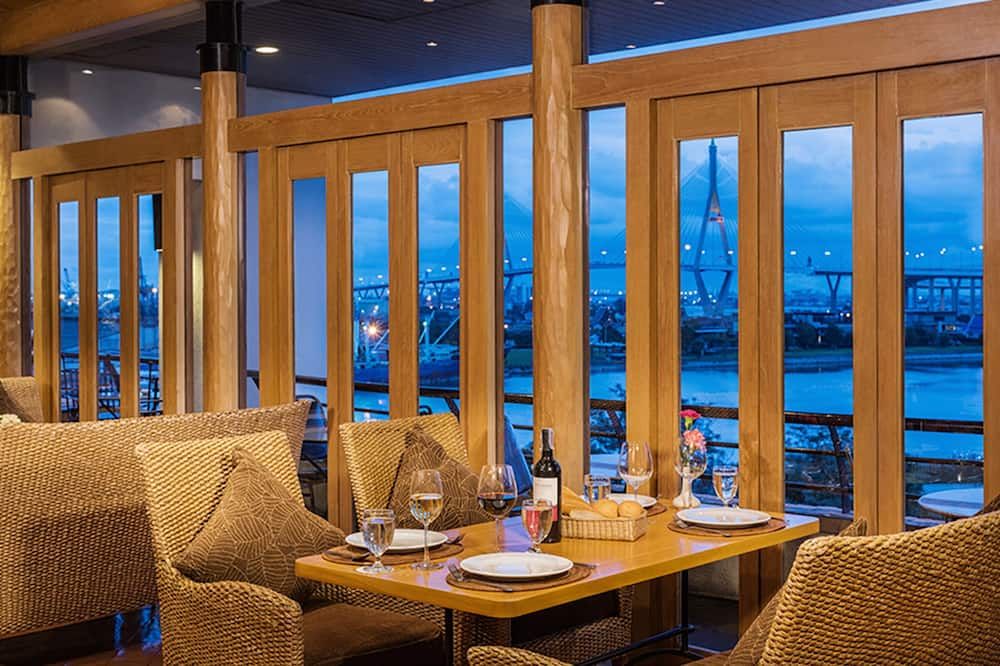 Riverfront Bangkok - בנגקוק - מסעדה