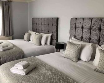 Nant Ddu Lodge Hotel & Spa - เมอเทอร์ทิดฟิล - ห้องนอน