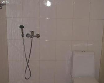 Männiaru Puhkemajad Bo Ka Pubi - Kose-Uuemõisa - Bathroom