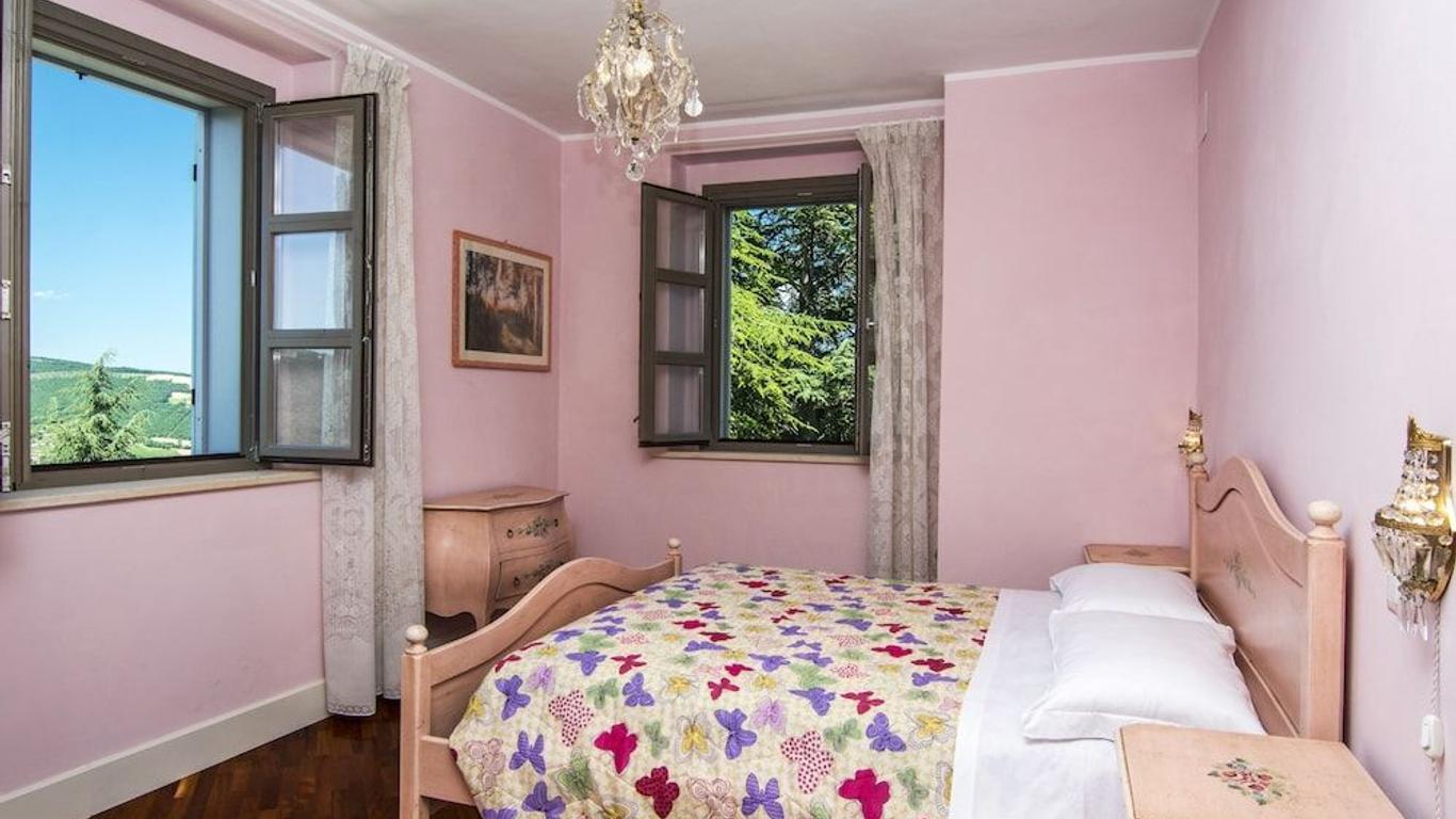 Villa Cappelletti 16&2, Emma Villas