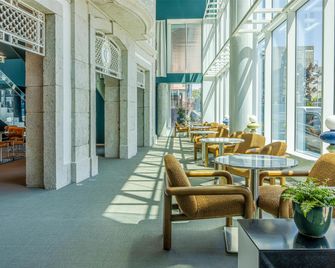Cenica Porto Hotel, Curio Collection by Hilton - Porto - Lobby