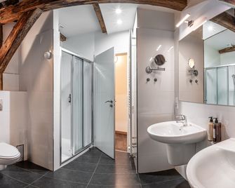 4 Arts Apartments by Adrez - Prag - Bad