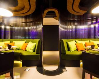 Zazz Urban Bangkok - בנגקוק - טרקלין