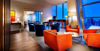 Delta Hotels by Marriott Toronto - Toronto - Wohnzimmer