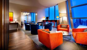 Delta Hotels by Marriott Toronto - Toronto - Sala de estar