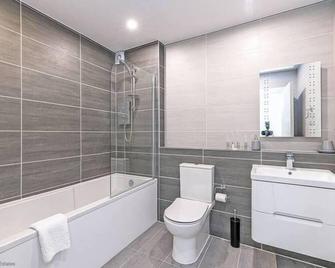4 Bedroom Holiday Home Cumbria - Appleby-in-Westmorland - Bathroom