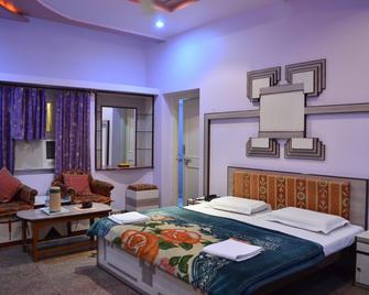 Hotel Kalyan - Jaipur - Bedroom