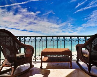 Beautiful Condo on Sandy Beach Sonoran Sea - Puerto Peñasco - Balcón