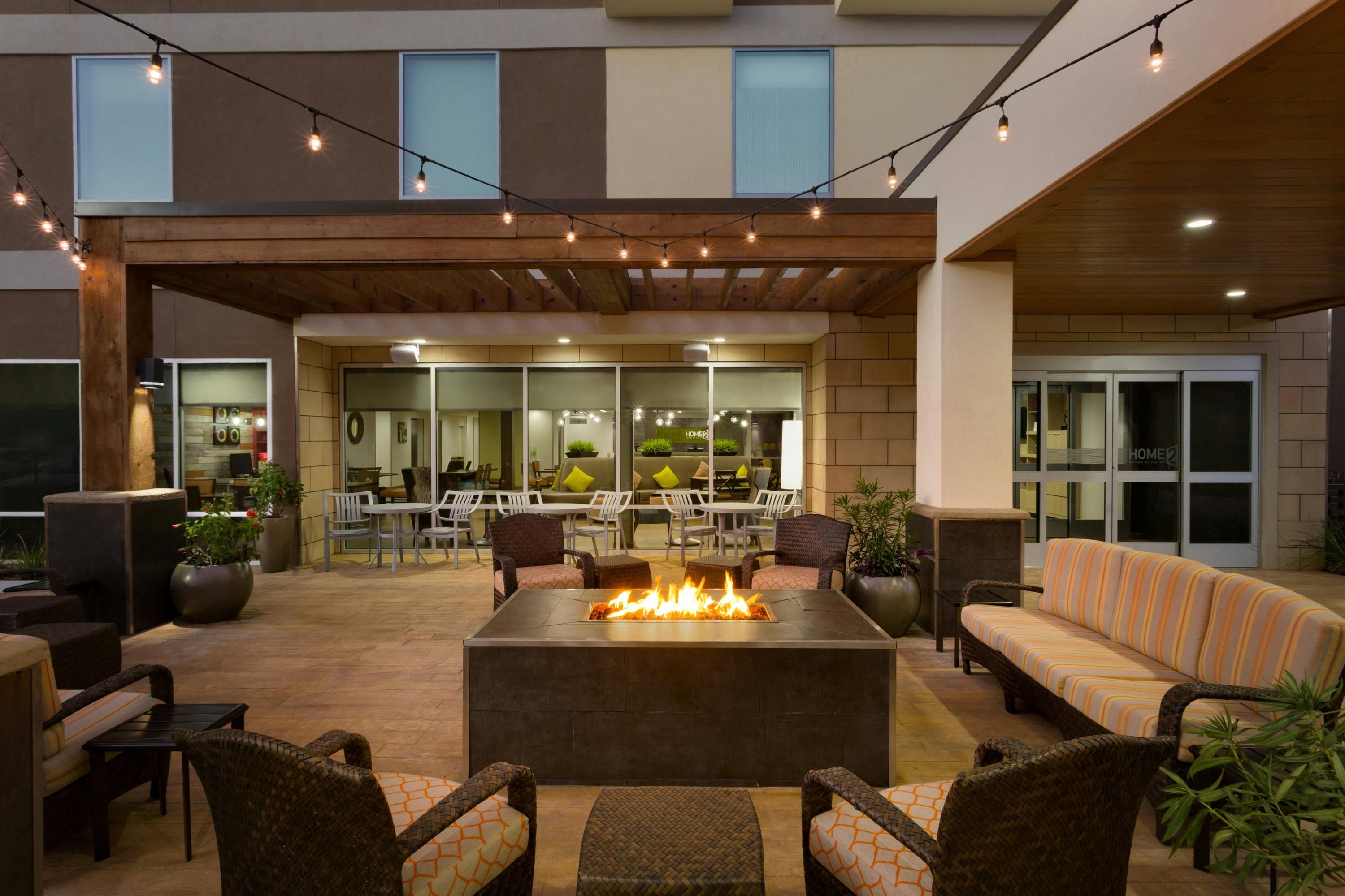 Home2 Suites by Hilton Shenandoah The Woodlands - Shenandoah - Budova