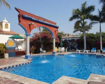 Hotel Hacienda Flamingos - San Blas - Басейн