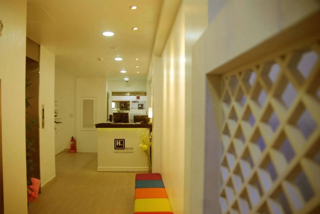 Roadhouse Myeongdong Guesthouse