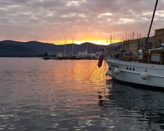 Villa Italia B&B - Porto Azzurro