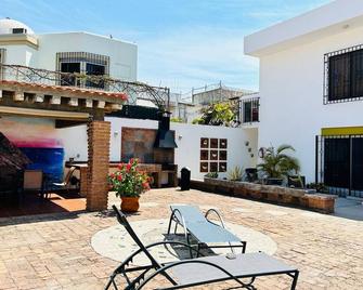 Meson del capitan 9 - Mazatlán - Patio