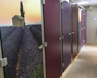 Camping Frédéric Mistral - Castellane - Pasillo