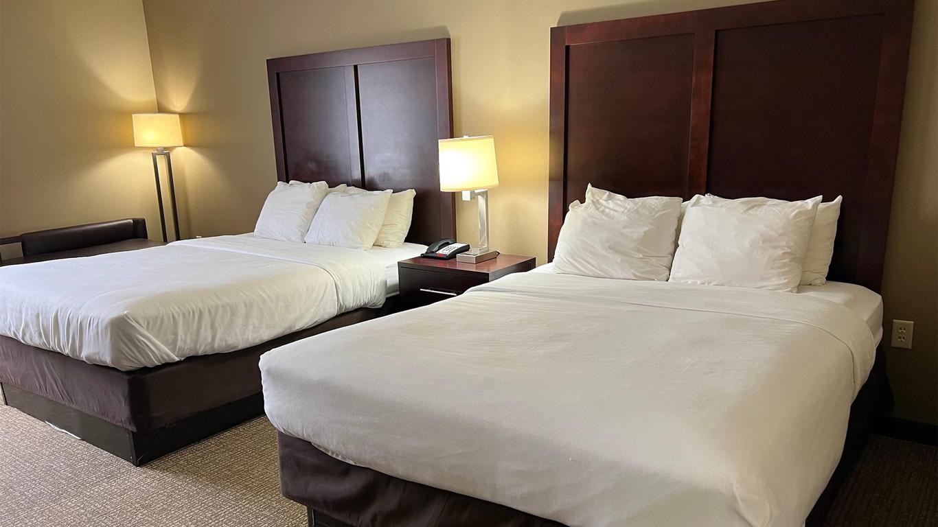 Days Inn & Suites by Wyndham Manheim Lebanon