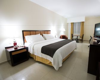 Holiday Inn Express Paraiso Dos Bocas By IHG - Paraiso - Building