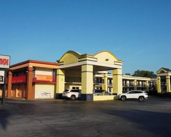 La Casa Inn Albany Near Tifton Ga I 75 - Albany - Gebouw