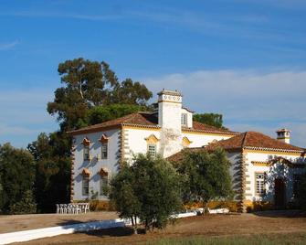 End of the nineteenth century house - Alpalhão - Edificio