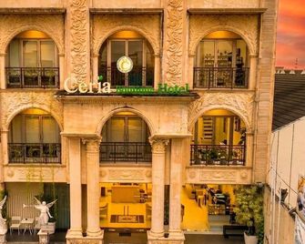 Ceria Boutique Hotel - יוגיאקרטה