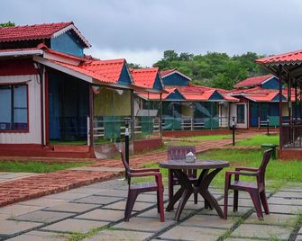 Madhuban Nature Resort, Amboli - Amboli - Patio