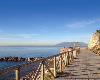 Apartamentos Doña Carmen - Málaga