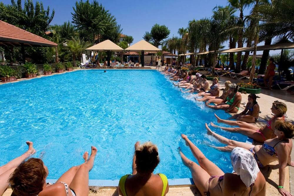 Fun Sun Smart Akman Beach - Camyuva - בריכה