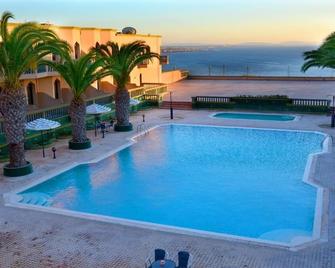Hôtel Atlantique Panorama - Sáfí - Bazén