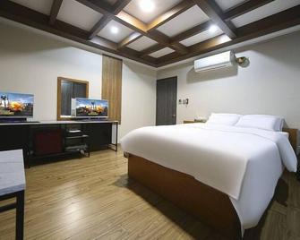 Hotel Feel Green - Goyang - Bedroom