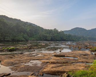 Riverok Resorts - Vettilappara - Building