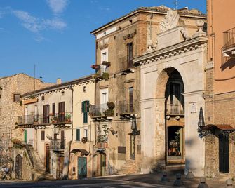 Dama Dama - Guardiagrele - Building