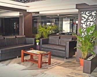 hotel sonali regency - בהופאל - לובי