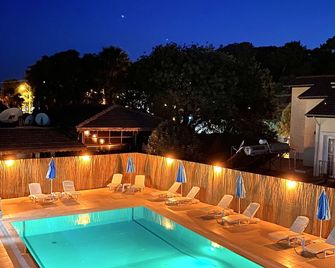Cennet Hotel - Ölüdeniz - Piscina
