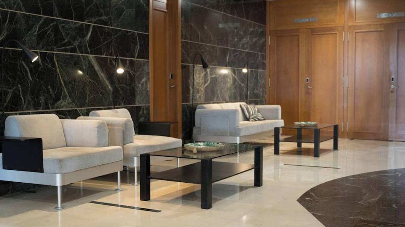 Hotel Sercotel Tres Luces