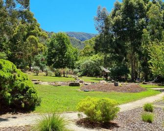 D'Altons Studios - Halls Gap - Outdoors view
