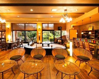 Hasegawa - Awara - Lounge