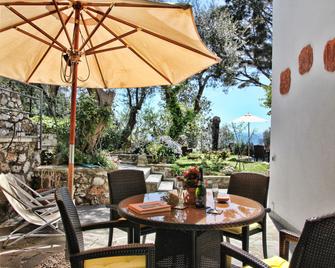 Casa Augusto B&b - Capri - Patio