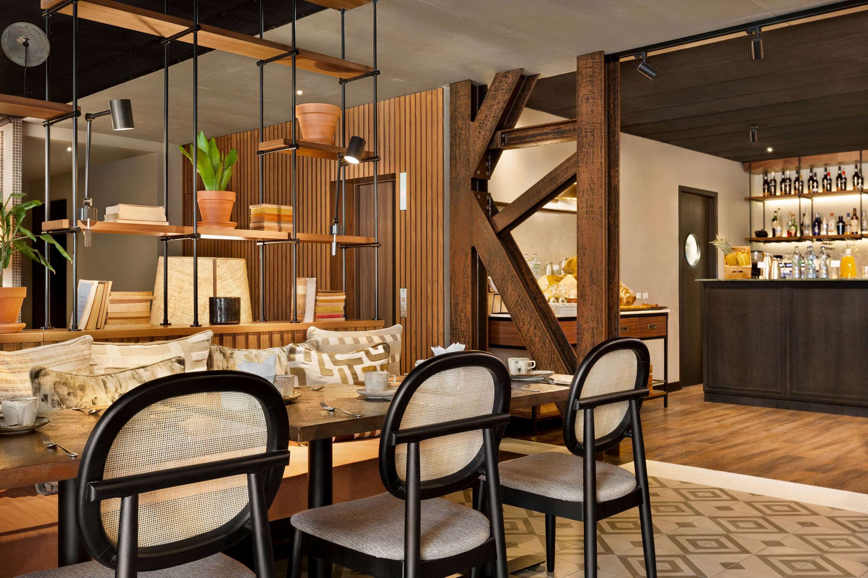 Fontinha Porto, Trademark Collection by Wyndham - Porto - Bar