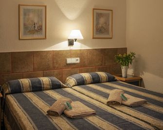 Apartamentos Portu Saler - Es Pujols - Schlafzimmer