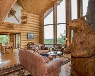 4 Primary Suites!,Private fishing, Ski at Breck or Monarch, Sauna - Fairplay - Huiskamer