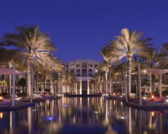 Park Hyatt Abu Dhabi Hotel and Villas - Abu Dhabi - Pool