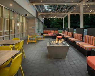 Home2 Suites by Hilton Owings Mills Baltimore - Owings Mills - Patio