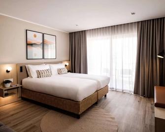 Strand Suites By Neu Collective - Gżira - Bedroom