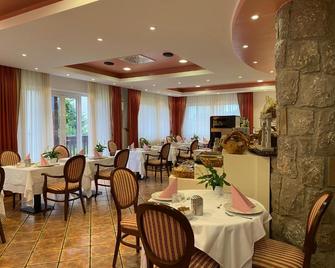 Hotel Grahor Depandance - Sezana - Restaurace