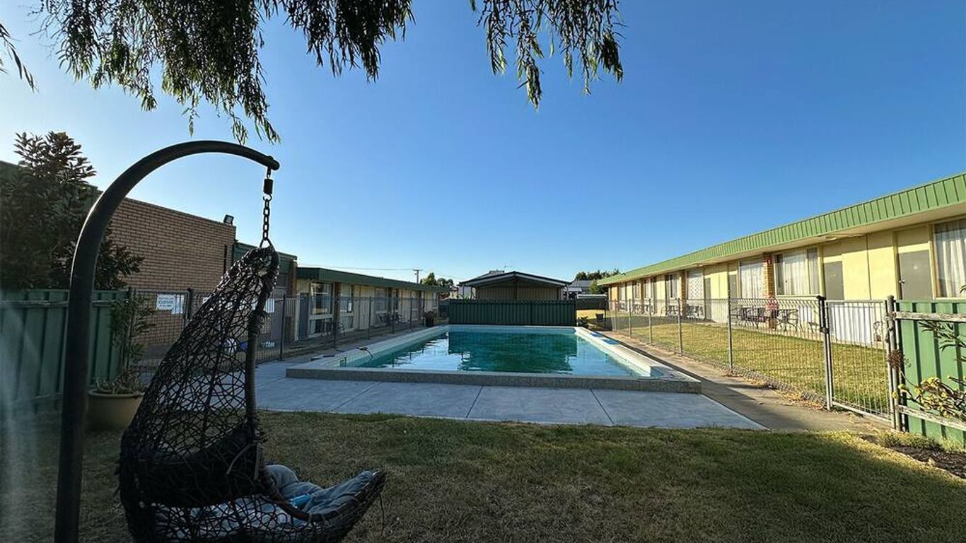 Sandpipers @ Millicent