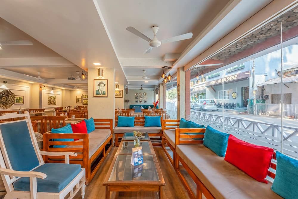 Hotel Misty Meadows by Vanyum - Pachmarhi - Restaurant